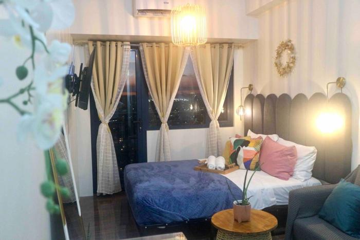 Boho Glam Studio at City Center