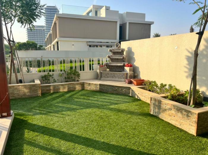 Room for rent in a luxury villa