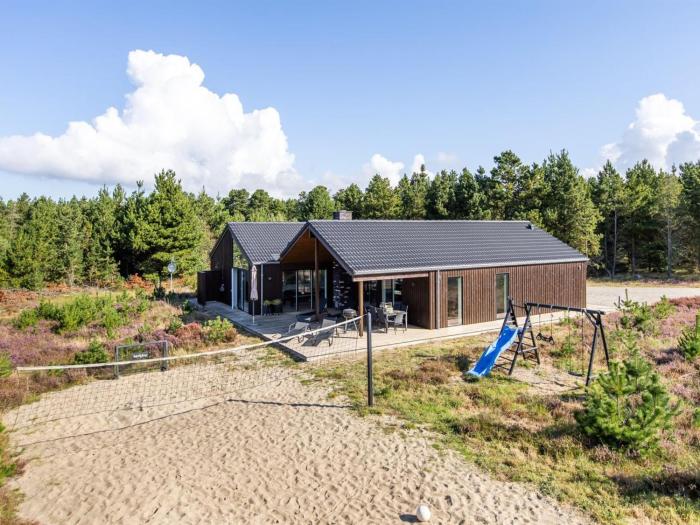 Holiday Home Heidi - 1km from the sea by Interhome