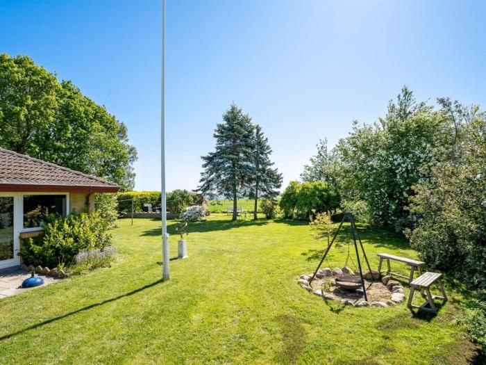 Holiday Home Maleen - 150m to the inlet by Interhome