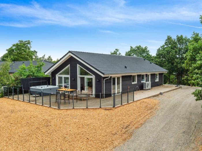 Holiday Home Nona - 150m from the sea by Interhome