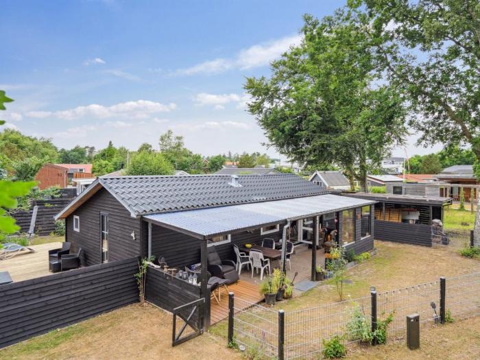 Holiday Home Tjarven - 300m from the sea by Interhome