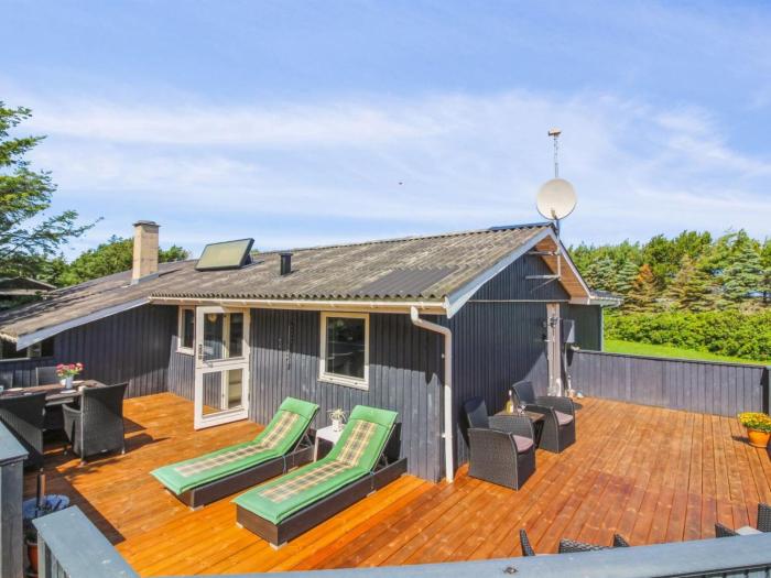 Holiday Home Wisti - 600m from the sea by Interhome