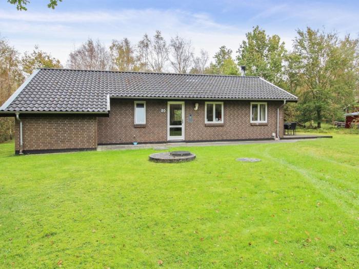 Holiday Home Patrik - 200m to the fjord by Interhome