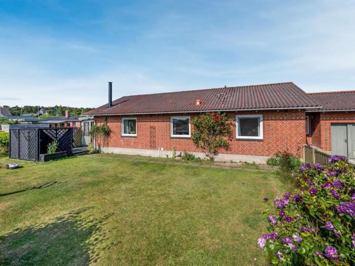 Holiday Home Svein - 500m to the fjord by Interhome