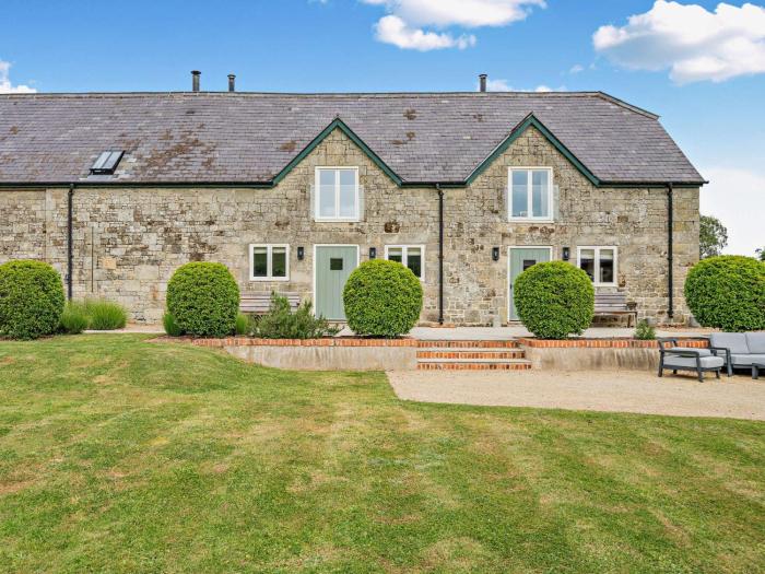 3 Bed in Melbury Abbas 48804