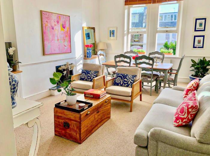 Great location in upmarket Kensington Olympia