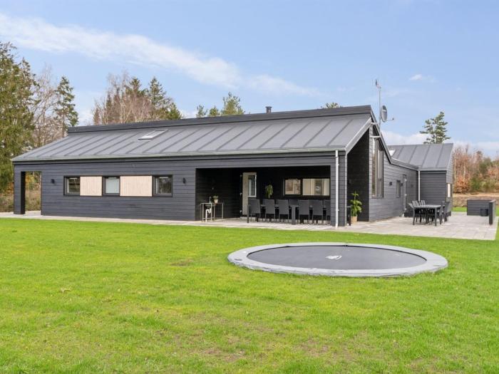 Holiday Home Lanessa - 800m from the sea by Interhome