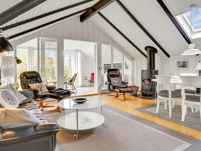 Holiday Home Magnus - 250m to the fjord by Interhome