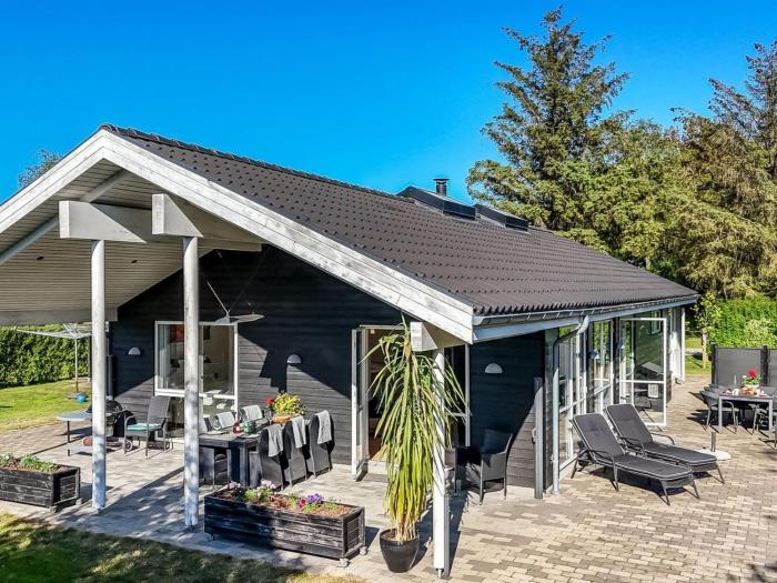 Holiday Home Shania - 300m from the sea by Interhome