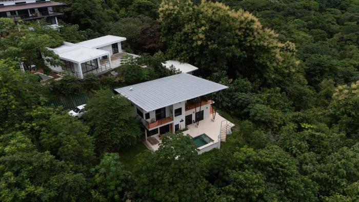 El Nido Jungle Villa with Pool at Venao