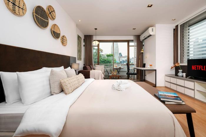 Quiet AsokeNana BTS Retreat w Skyline & GymPark