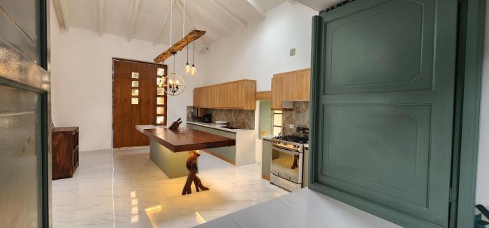 Cozy rural house with WiFi and garden in Pujilí