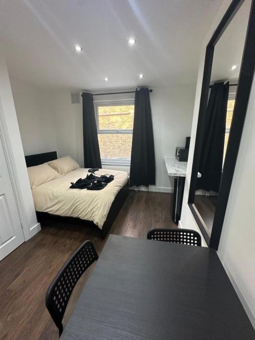 Battersea Park London room