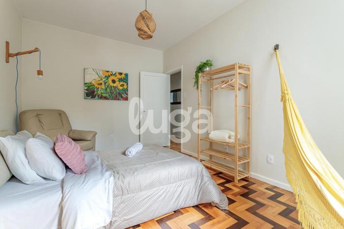 Centro Floripa: Apto Grande e Completo.