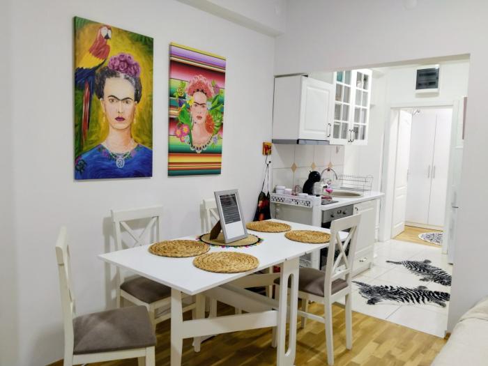 Frida Apartment