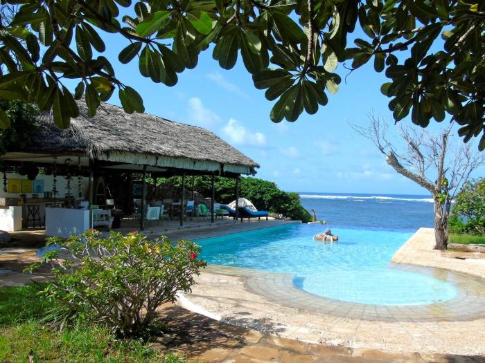 Self catering Beach House on award winning marine conservancy