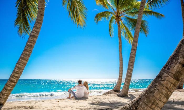 DUCASSI DELUXE playa LOS CORALES - rooftop pool and restaurants