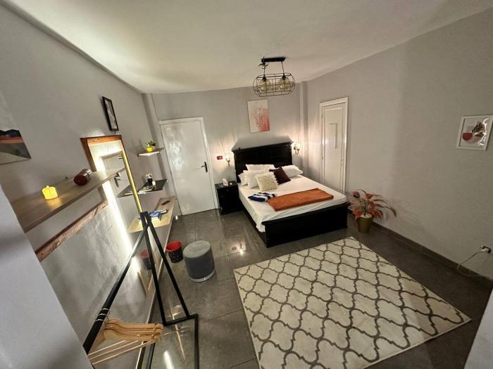 DOKKI COMFORT ROOM - Males only