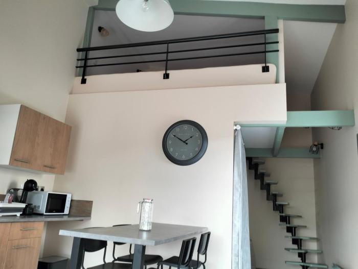 Petit studio cosy, calme absolu et indépendant