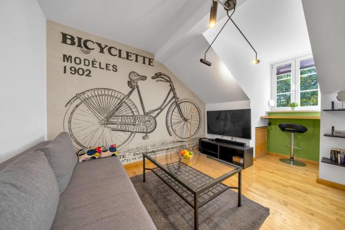 Fancy Bicycle Piwna Apartment by Solarento