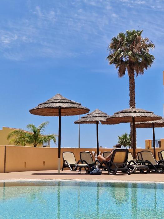 Estréla da Luz CasaValerie studio with gym and indoor pool