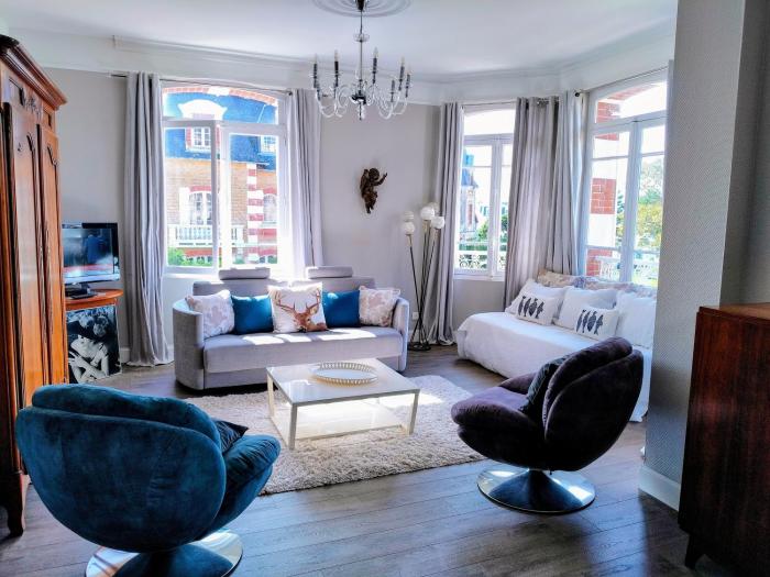 Emplacement exceptionnel Appartement très lumineux au cœur de Cabourg