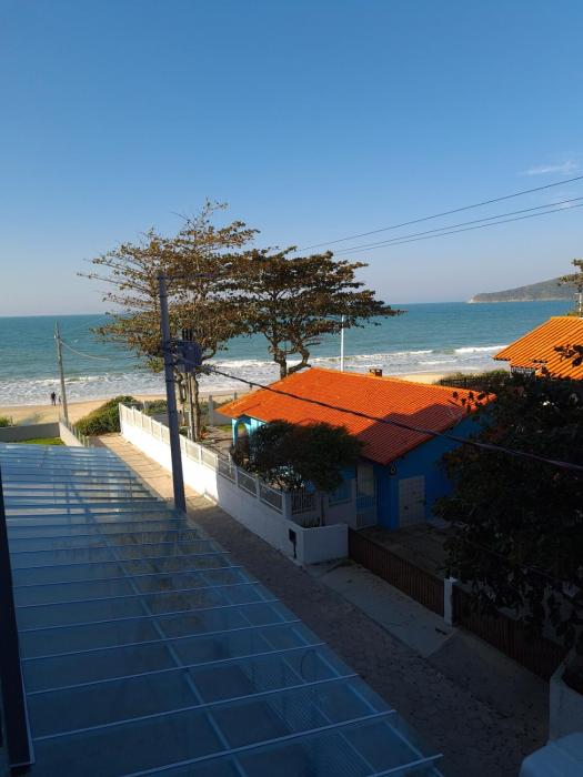 Praia dos Ingleses, apartamento em frente ao mar