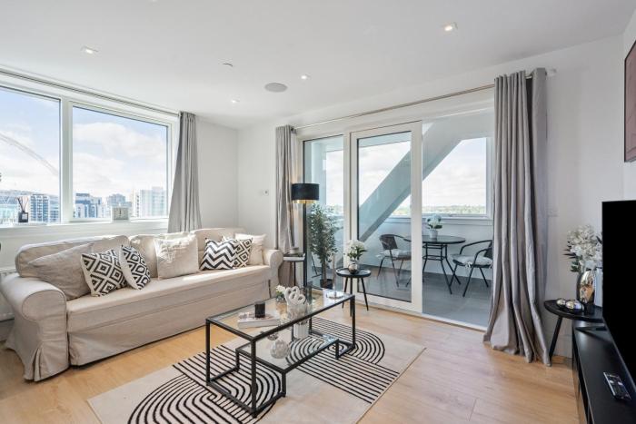 Luxury 3-Bed Apt in Wembley Park UpTo 30 percent OFF