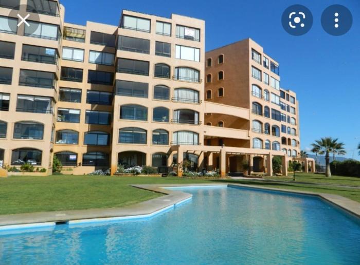 Departamento 8 personas Avenida del Mar