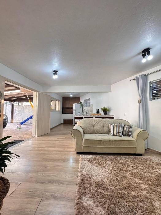 Casa completa perto dos parques de Gramado ideal para família e pets