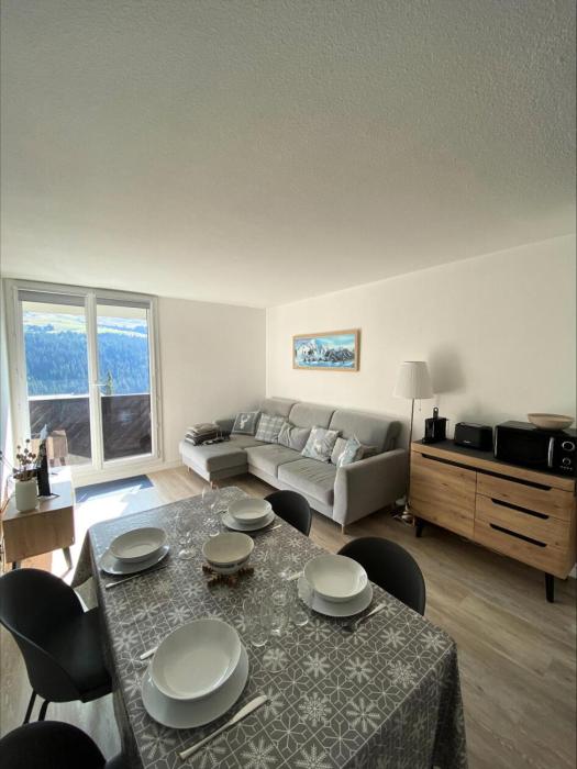 Résidence Doris - Appartement rénové · Centre station · Balcon · WIFI gratuit MAE-4483