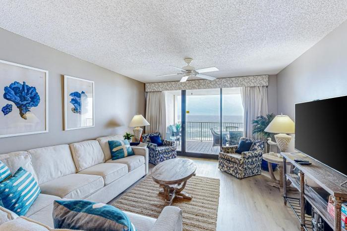 Windward Pointe 703