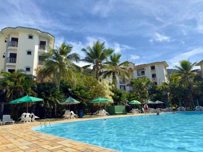 Ap Família Toninhas c Piscina a 150m da praia
