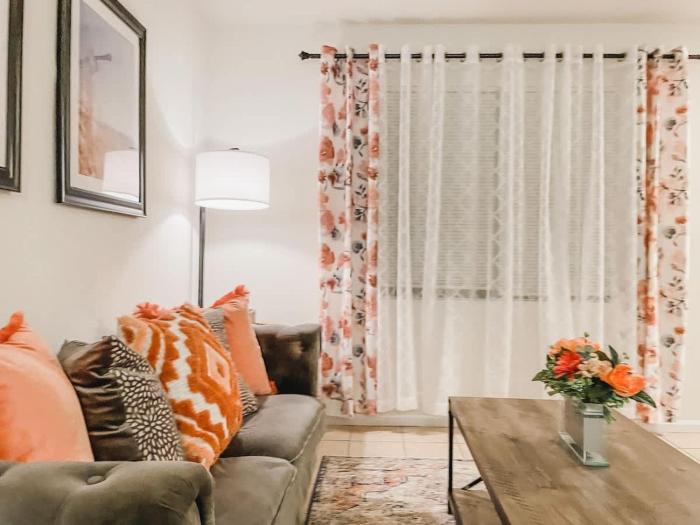 Affordable Retro Retreat 80s Townhome