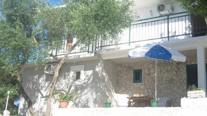 Apartments with parking space Trpanj, Peljesac - 15976