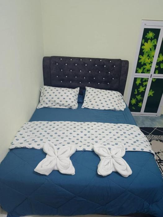 Ameera family homestay