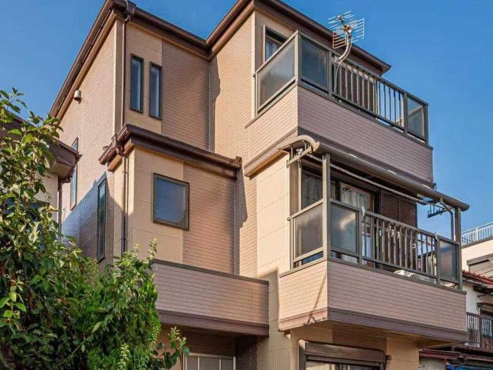 Higashi koiwa 4 Bed rooms Villa 5 minutes walk from JR Koiwa station 60min friom Haneda airport