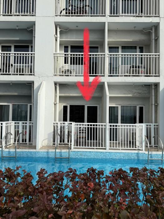 Pocco-breeze- inhouse pool