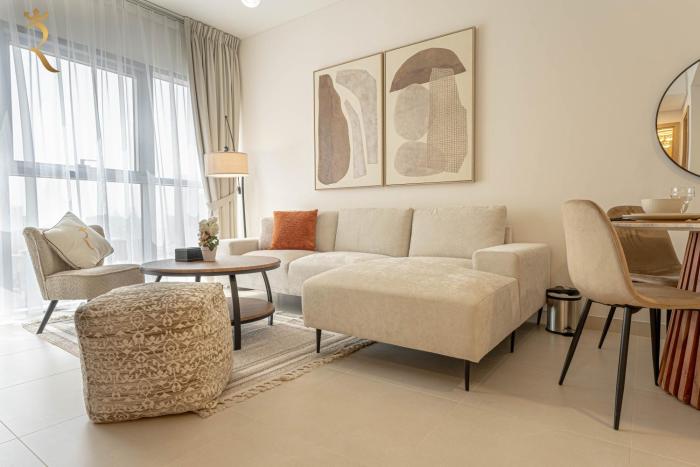 2BR Luxe Haven - Chic Al Reem Escape