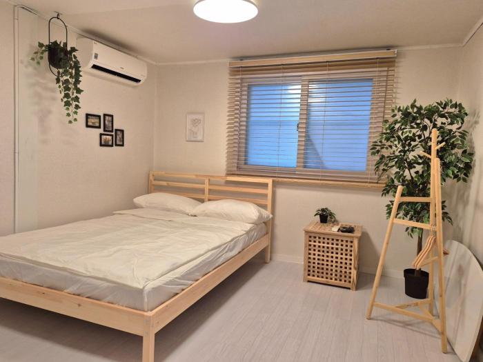 Monoplan House Seongsu Sunny Stay