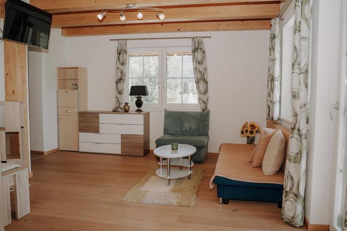 Stöckelwohnung, Ferien im Grünen