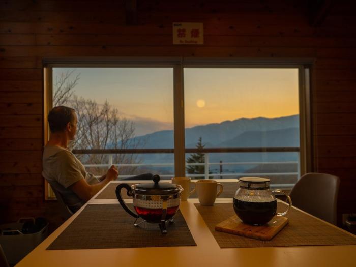 雲上の楼閣 幽玄の眺望 敬虔な星空 デッキでのbbq 焚火 家族のくつろぎ
