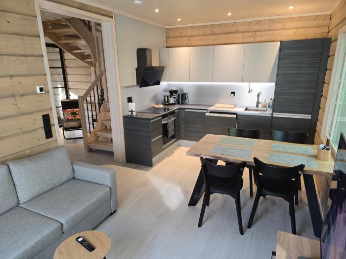 Elves Eco Design House B