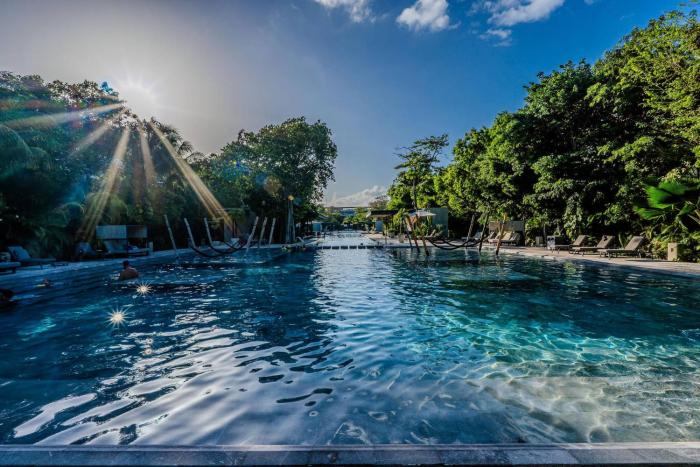 Ground F HTub, Jungle Sanctuary Beach walkable !