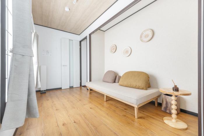 A unique cozy townhouse perfect for up to 5 guests