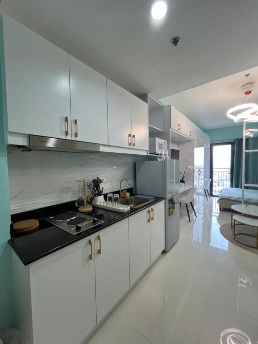 Lush Residences