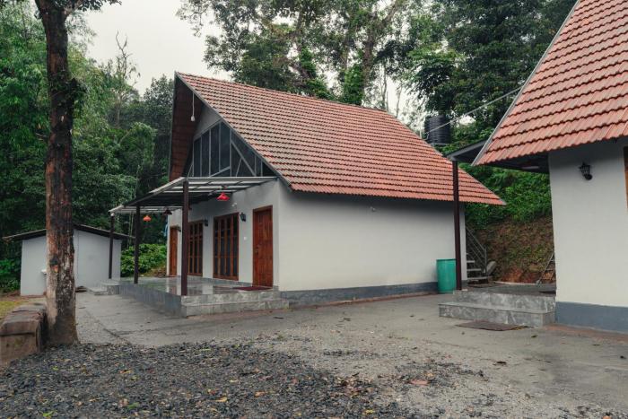 Coorg Saturn Homes