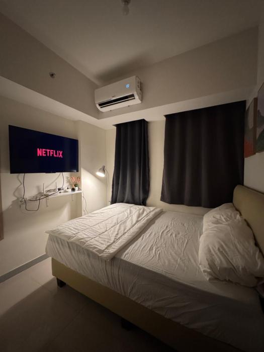 Osaka Resort at Osaka Apt PIK2 with Netflix 4K TV and Wifi