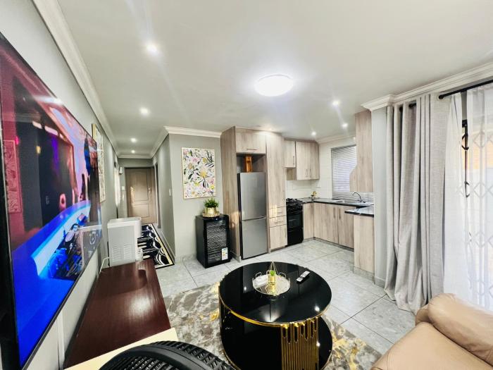 Affordable Modern Stay